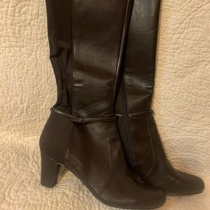 Rampage Size 11 Boots